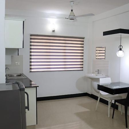 Uthradam Towers Thiruvananthapuram Exterior foto